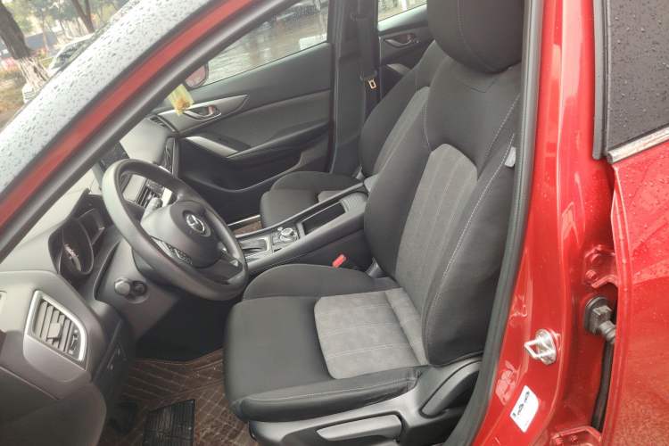 Used Mazda CX-4 2016 2.0L Automatic 2WD Blue Sky Dynamic Edition