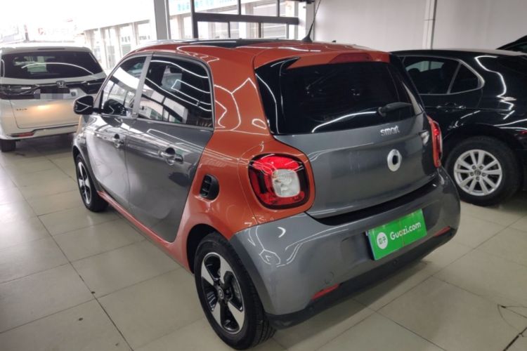 Used smart forfour 2018 1.0L 52kW Passion Edition
