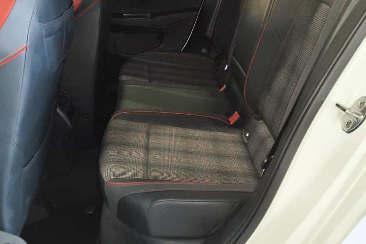 Used Volkswagen Golf GTI 2023 380TSI DSG GTI
