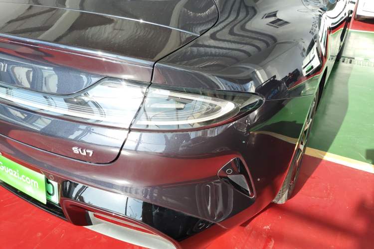 Used Xiaomi Auto SU7 2024 Rear-Drive Long-Range Intelligent Driving Version