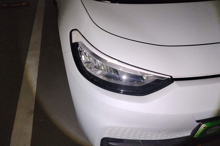 Used Volkswagen ID.3 2023 Upgraded Model Pure Intelligent Enjoyment Version Right Front Headlight