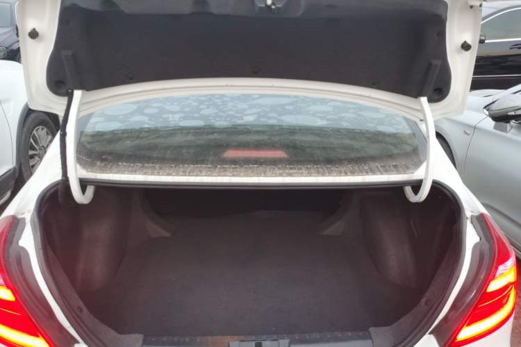 Used Geely Auto Emgrand 2017 Sedan Million Edition 1.5L Manual - Upward Version