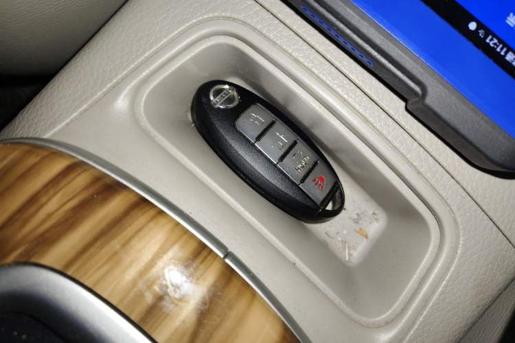 Used Nissan Sylphy 2014 1.6XV CVT Deluxe Edition