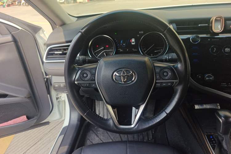 Used Toyota Camry 2019 2.5G Luxury Edition China VI Standard Steering Wheel