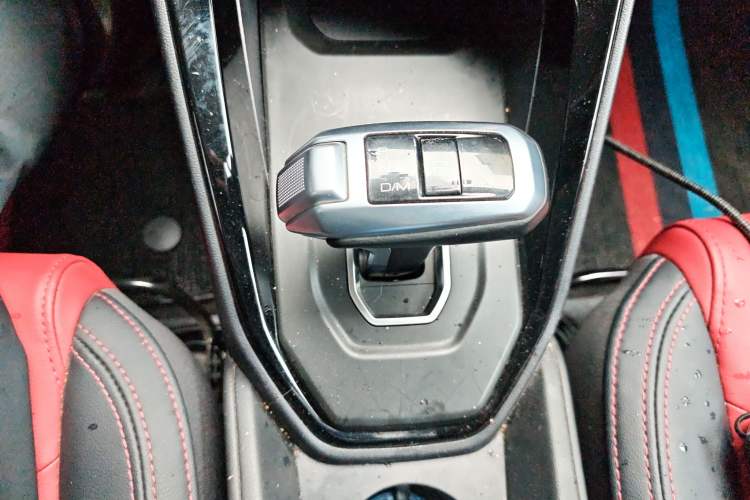 Used Haval H2s 2017 Blue Label 1.5T Dual-Clutch Luxury Model
