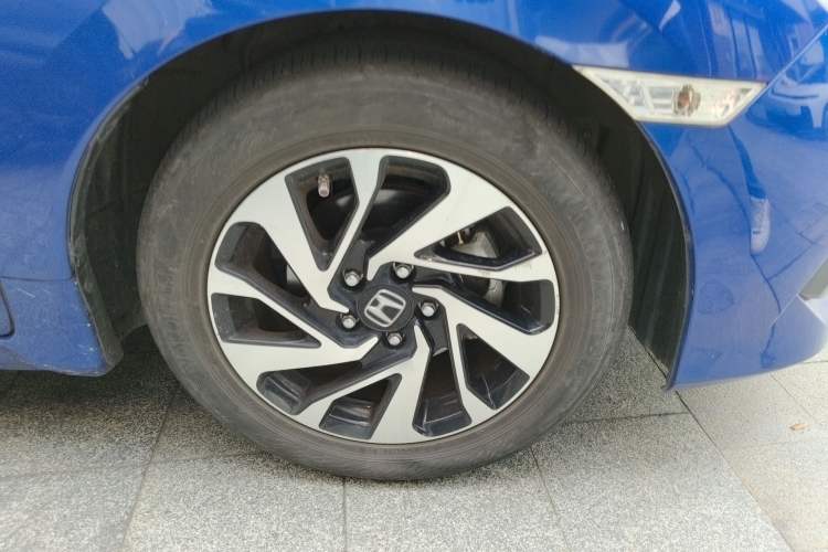 Used Honda Civic 2016 220TURBO CVT Luxury Edition