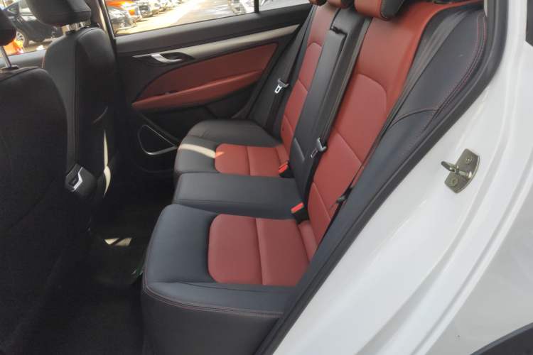 Used Geely Auto Vision S1 2019 Upgraded Model 1.5L CVT Luxury Version
