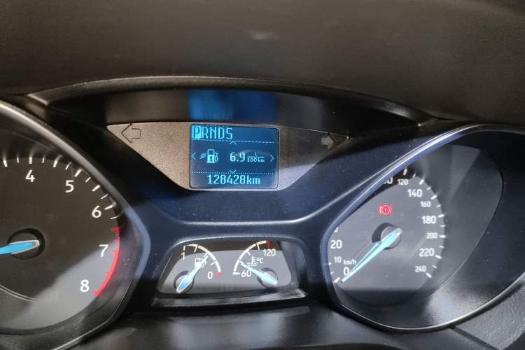 Used Ford Focus 2015 Sedan EcoBoost 125 Automatic Supreme Style Edition