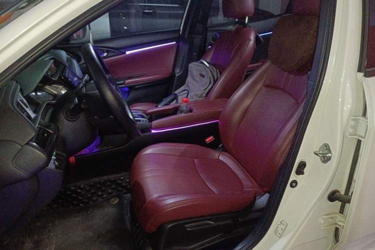 Used Honda Civic 2021 HATCHBACK 220TURBO CVT New Trendsetter