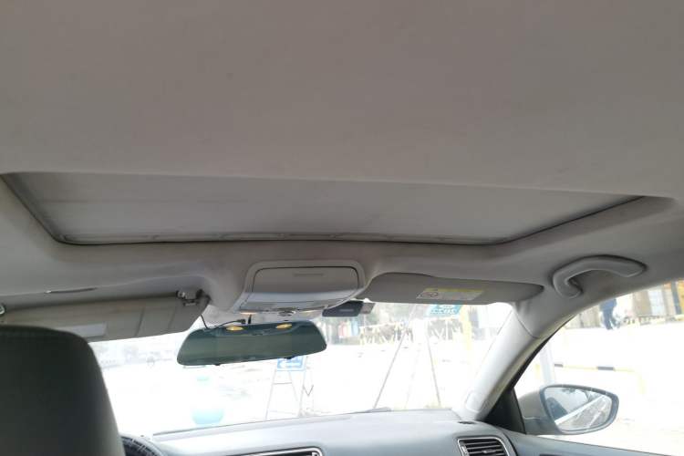 Used Volkswagen Sagitar 2015 1.6L Automatic Comfort Model