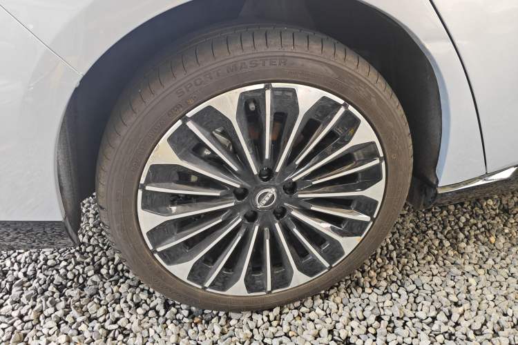 Used Nissan N7 2025 510 Pro
