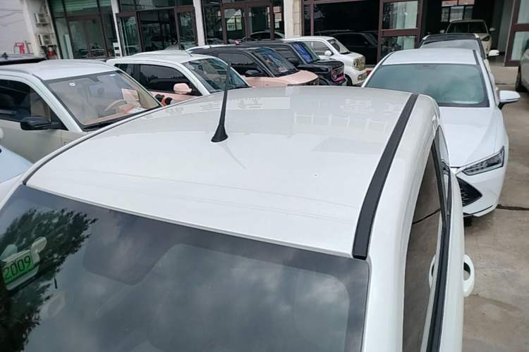 Used Bestune Pony 2025 222km Range Lingxi Horse Roof