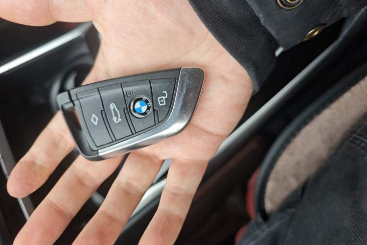 Used BMW i3 2023 eDrive 40 L Midnight Edition Vehicle Key