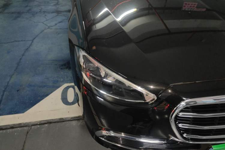 Used Mercedes-Benz S-Class 2023 S 400 L Business Model Right Front Headlight