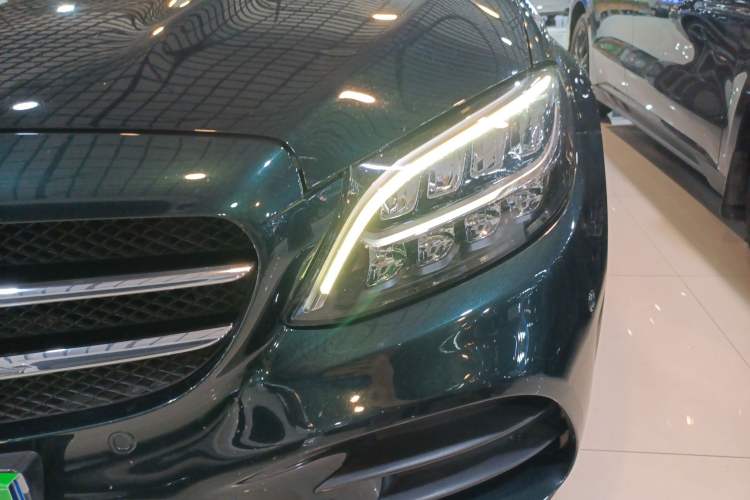 Used Mercedes-Benz C-Class 2019 C 260 Sport Edition 4MATIC Left Front Headlight