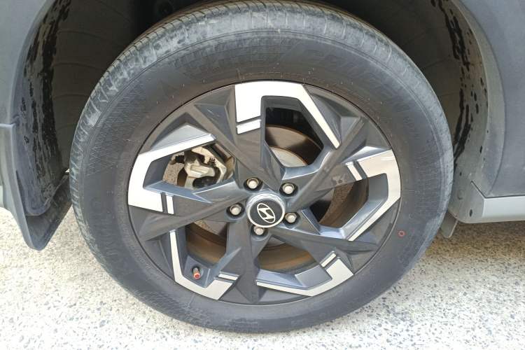 Used Hyundai ix35 2023 Musso 2.0L Prestige LUX Edition
