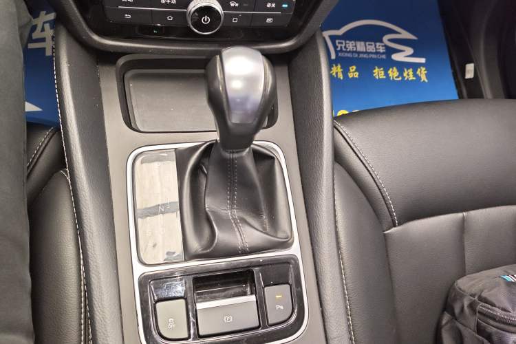 Used BYD Song MAX 2017 1.5T Automatic Smart Connect Prestige 7-Seater