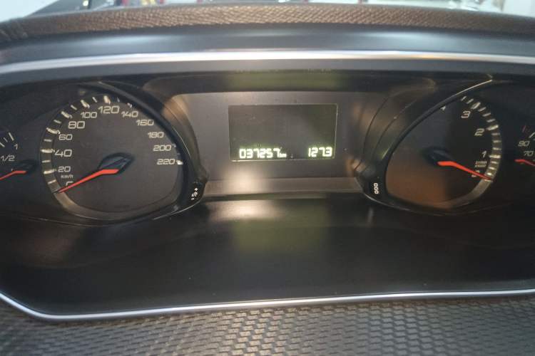 Used Peugeot 308 2018 1.6L Automatic Luxury Edition
