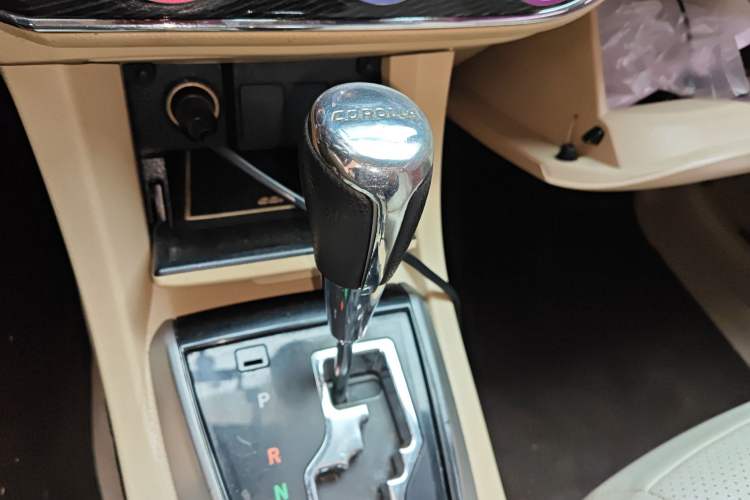 Used Toyota Corolla 2014 1.6L CVT GL-i