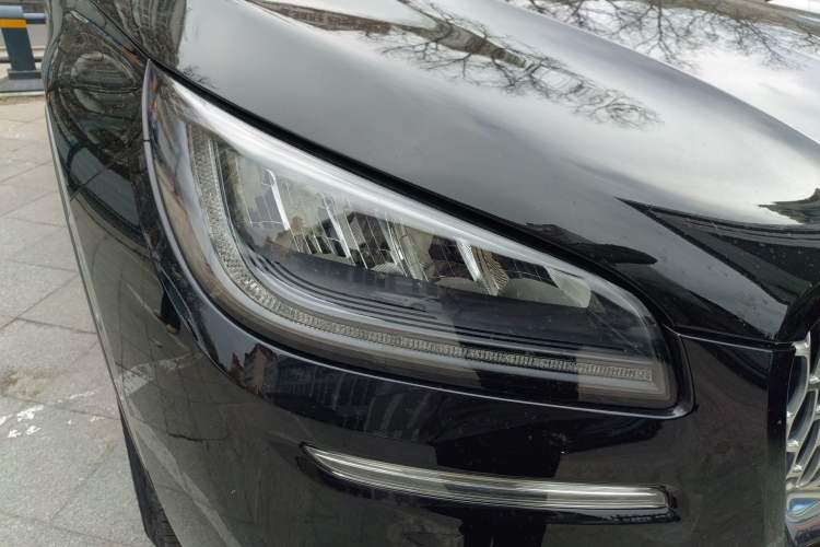 Used Lincoln Corsair 2022 2.0T Two-Wheel Drive Deluxe Edition Right Front Headlight