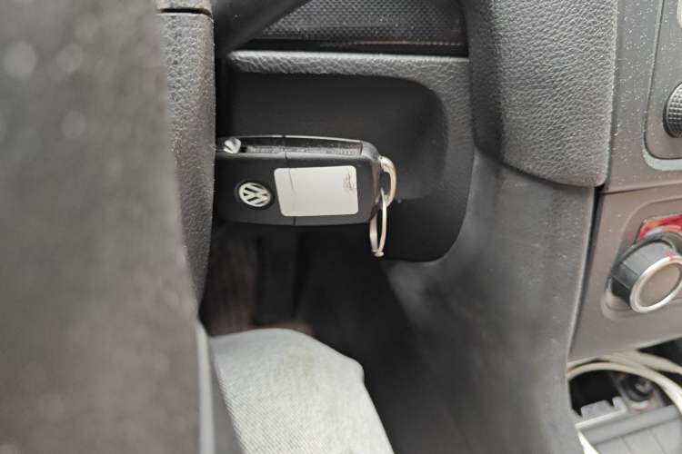 Used Volkswagen Golf 2012 1.4 TSI Manual Comfort Edition Vehicle Key