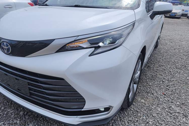 Used Toyota SIENNA 2021 2.5L Hybrid Ultimate Edition Left Front Headlight