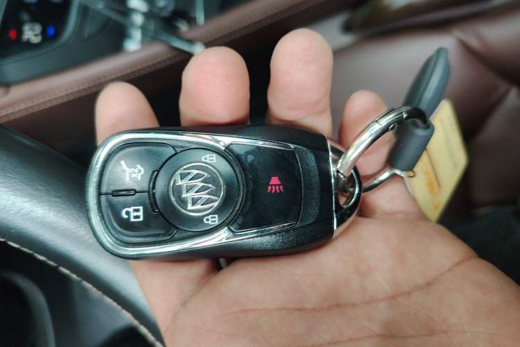 Used Buick Envision 2014 28T Four-Wheel Drive Luxury Model Vehicle Key