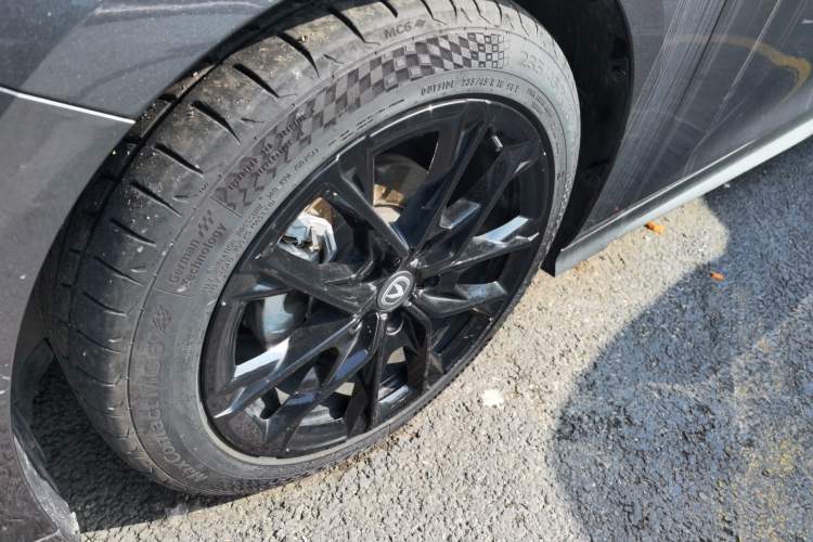 Used Changan UNI-V 2024 1.5T Prestige Edition