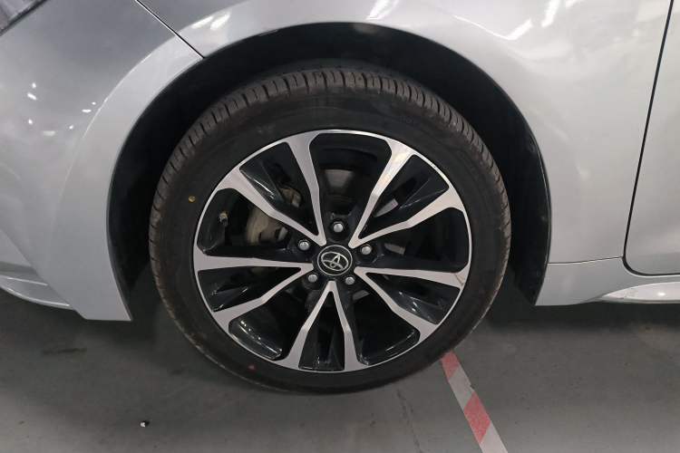 Used Toyota Levin 2019 185T CVT Sport Edition China VI Standard Left Front Wheel Hub