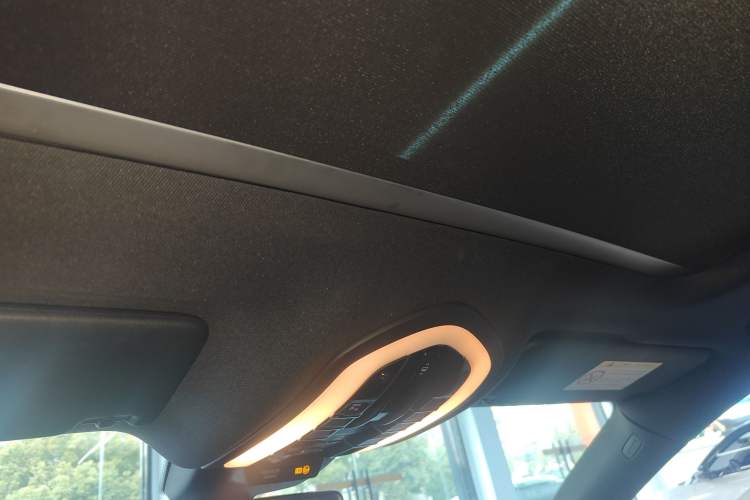 Used Porsche Macan 2021 Macan 2.0T
