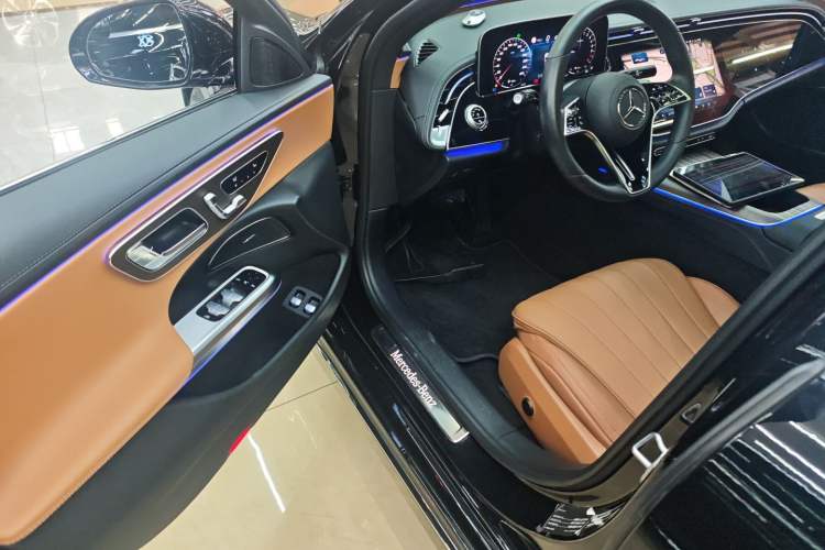 Used Mercedes-Benz E-Class New Energy 2024 E 350 e L Plug-in Hybrid Sedan