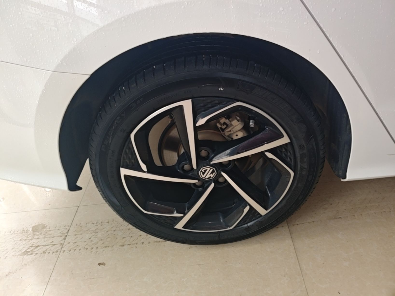 MG 5 2021 Revised 300TGI DCT Qingshè Luxurious Enjoyment Edition — снимка 11