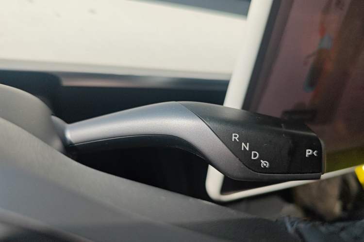 Used Tesla Model 3 2022 Rear-Wheel-Drive Version