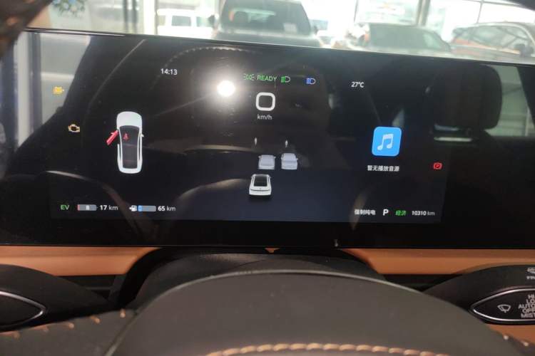 Used VOYAH PASSION 2024 PHEV Four-Wheel Drive Ultra-Long Range Flagship Model Instrument Cluster