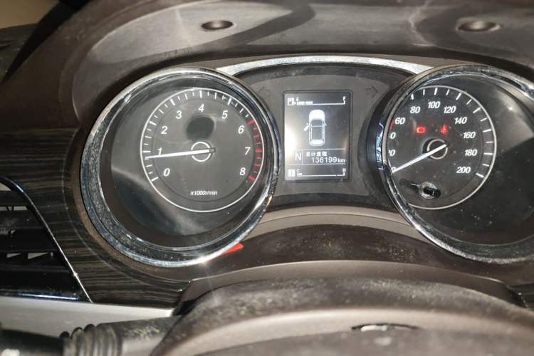 Used Baojun 730 2016 1.8L iAMT Comfort Version 7 Seats
