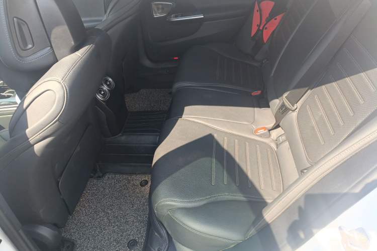 Used Mercedes-Benz C-Class 2024 Facelift C 260 L Night Edition Sport Version
