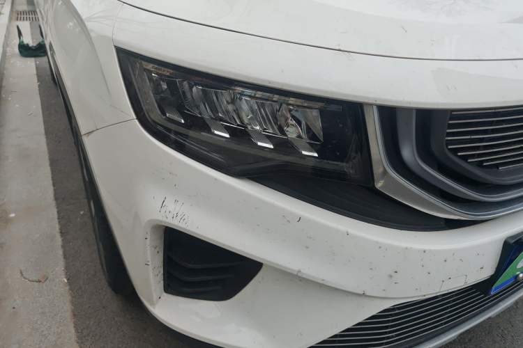 Used Geely Auto Haoyue 2020 1.8TD DCT Luxury 7-Seater Right Front Headlight