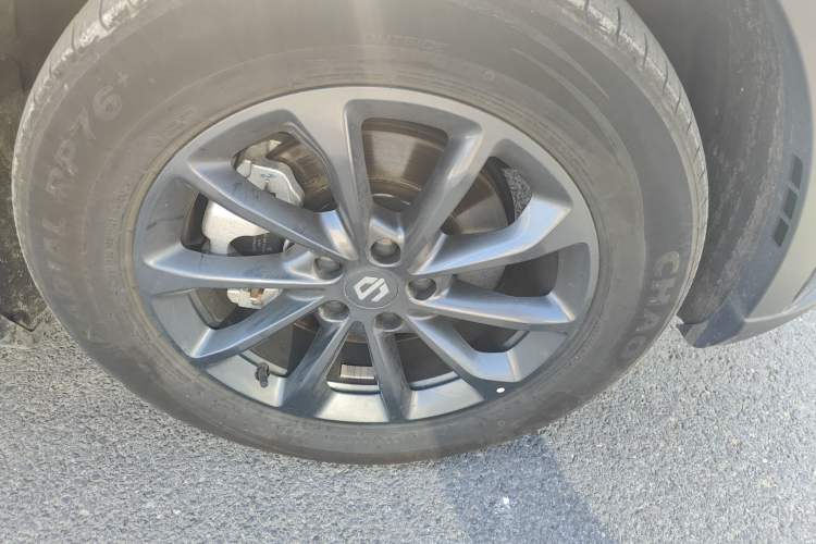 Used Leapmotor C11 2024 Pure Electric 515 Smart Drive Edition Right Front Wheel Hub