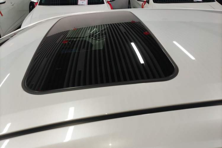 Used Toyota Levin 2023 Revised Version 2.0L Premium Edition