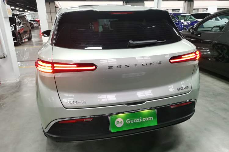 Used Bestune Yueyi 03 2025 565km Premium Edition