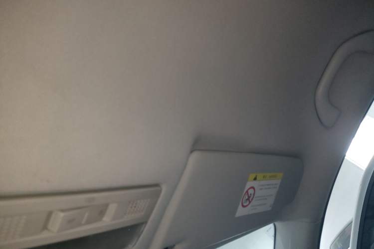 Used Volkswagen Bora 2014 1.6L Automatic Fashion Model