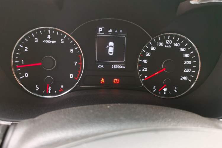 Used Kia K3 2016 1.6L Automatic GLS Odometer Close Up