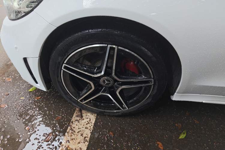 Used Mercedes-Benz C-Class 2020 Restyled C 260 L Sport Edition Left Front Wheel Hub