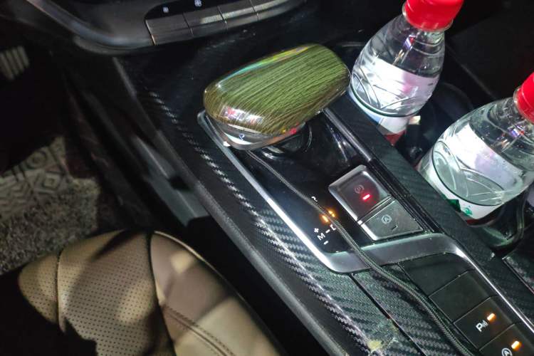 Used Geely Auto Emgrand GT 2018 1.5T MHEV Yaozhi Edition
