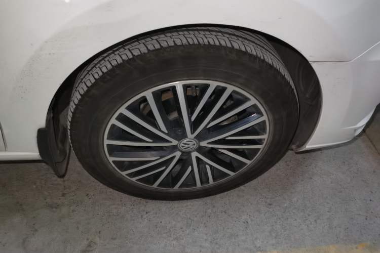 Used Volkswagen Jetta 2019 Dream Edition 1.5L Manual Comfort Version