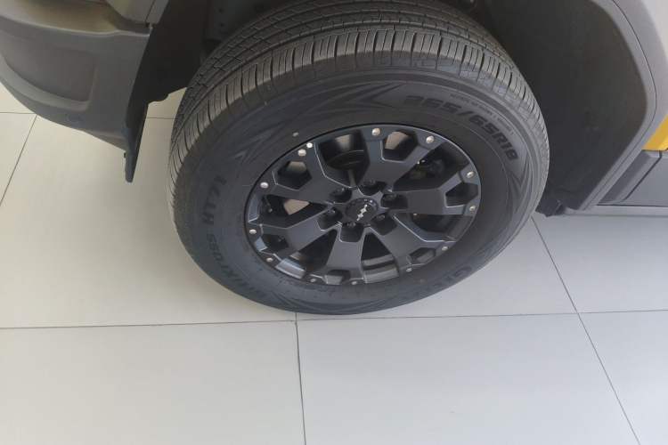 Used Formula Leopard 5 2023 Cloud Ride Flagship Edition