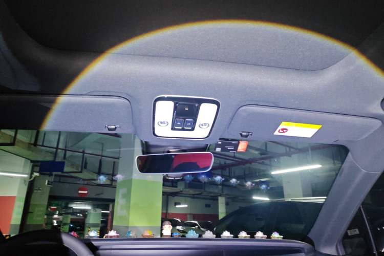 Used Li Auto ONE 2021 Extended-Range 6-Seater Version Headliner