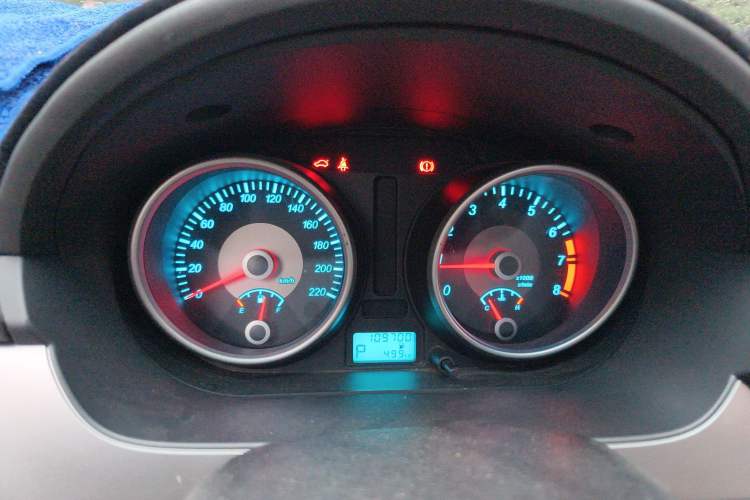 Used Buick Excelle 2013 1.5L Automatic Classic Model
