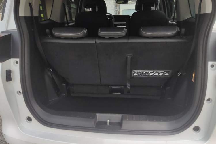 Used GAC Trumpchi M6 2023 PRO 270T DCT Prestige Edition Trunk