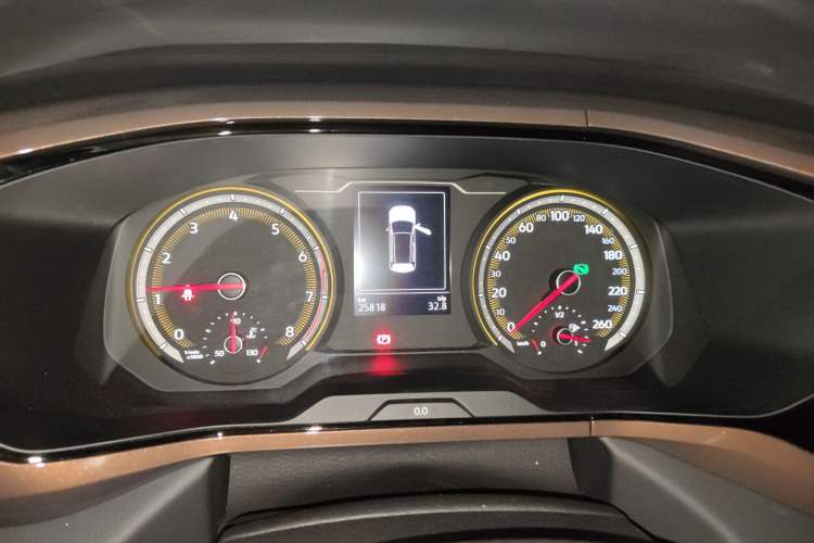 Used Volkswagen Tharu 2022 280TSI Two-Wheel-Drive Luxury Edition
